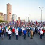Junto ao povo, com o povo e pelo povo, a Revolução Cubana  continua!
