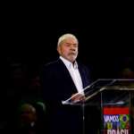 Lula lança pré-candidatura à Presidência da República